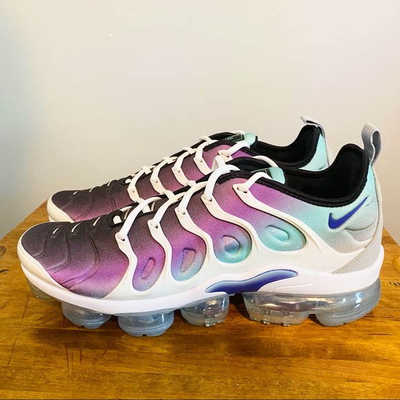 vapormax plus grape